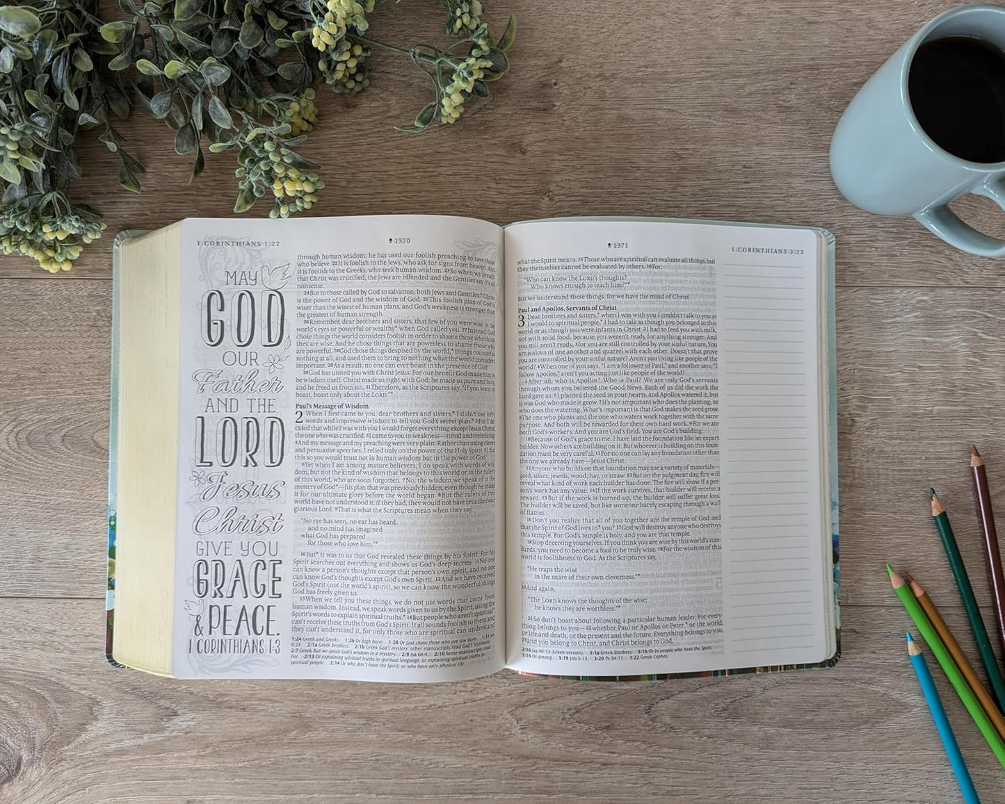 Inspire Bible Large Print NLT, Filament Enabled (LeatherLike, Floral Fields with Gold) Imitation Leather