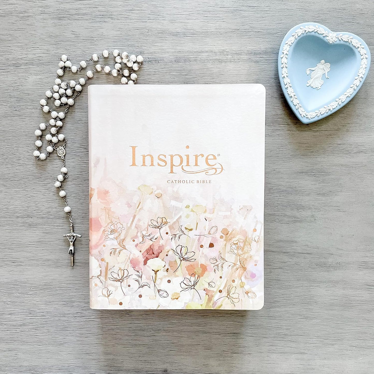 Inspire Catholic Bible NLT Large Print (LeatherLike, Multicolor) The Bible for Coloring & Creative Journaling Imitation Leather – Large Print