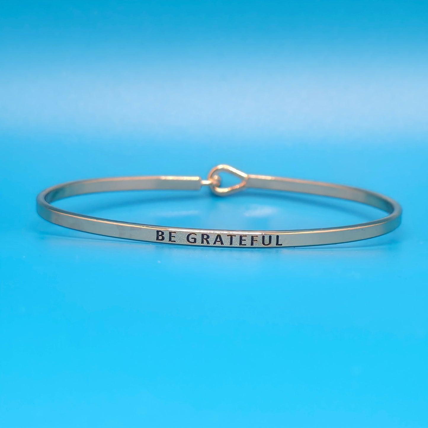 BE GRATEFUL Inspirational Message Bracelet Positive Message Engraved Thin Bangle - Jewelry