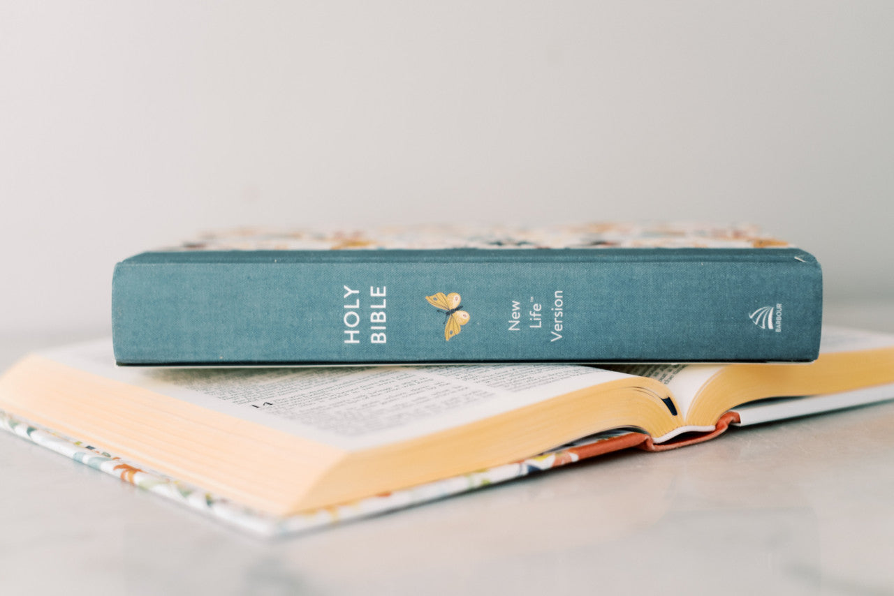 Beautiful Wisdom [Teal Butterfly] - The New Life Version of the Bible Hardcover