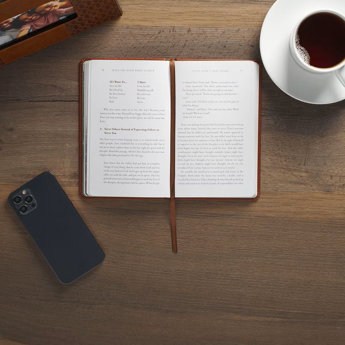 Jesus the High Road Leader Chestnut Brown Faux Leather Gift Book by Chris Hodges