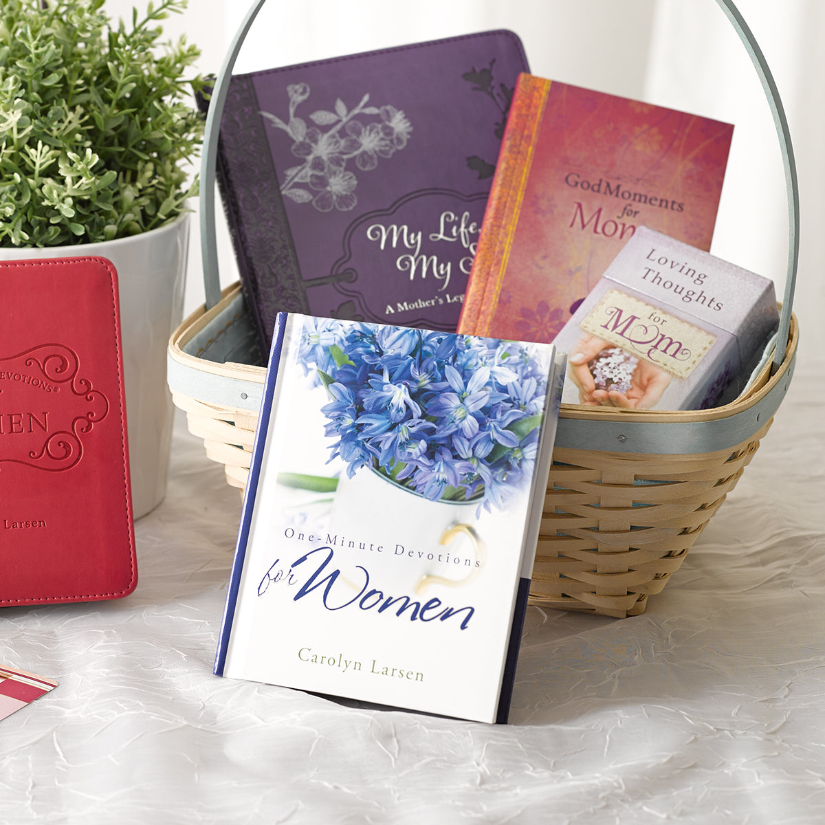 One-Minute Devotions for Women Hardcover By Carolyn Larsen - General Gift Book